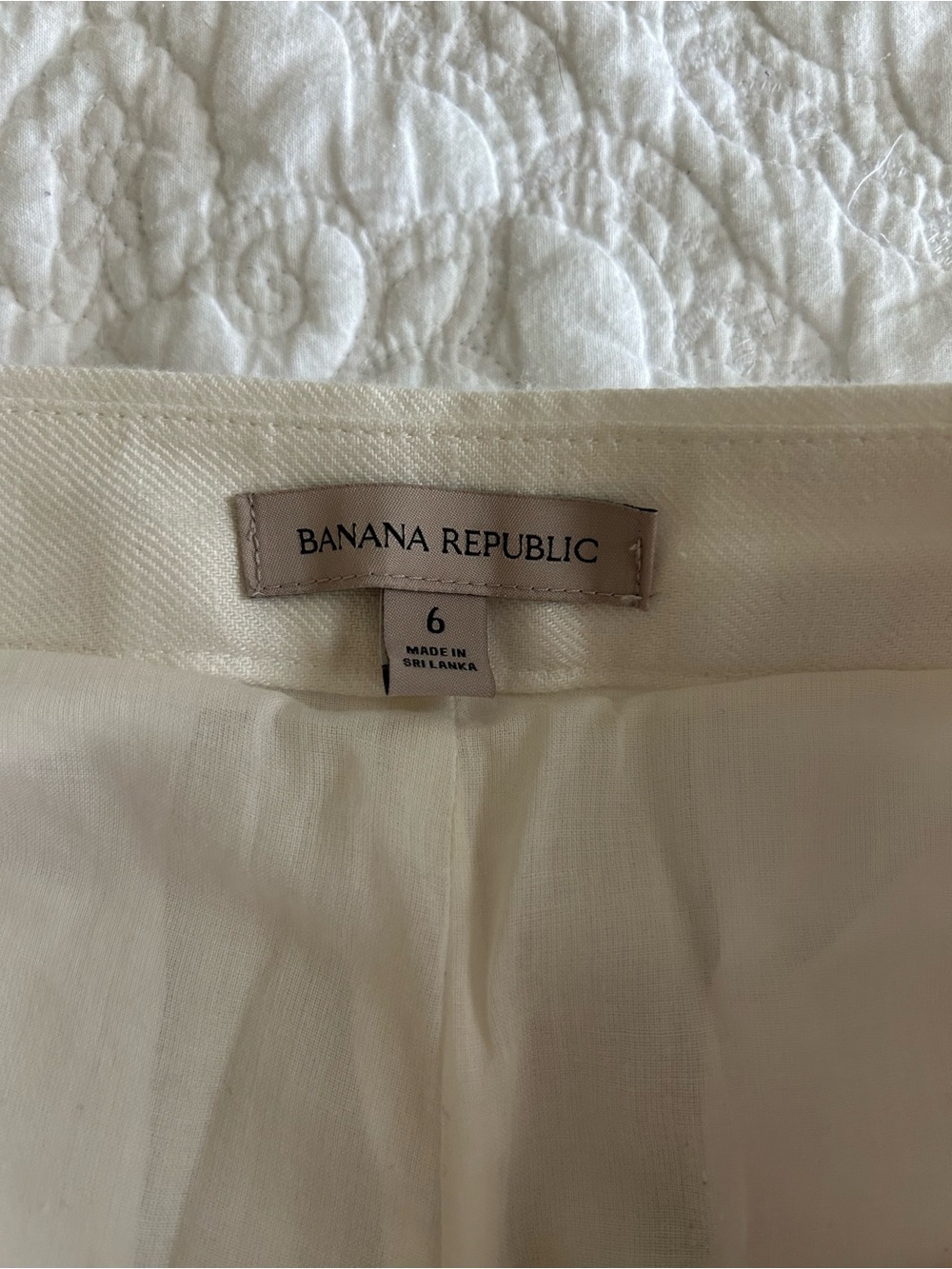 Banana Republic Heritage Expedition Linen Pant - Picture 10 of 10